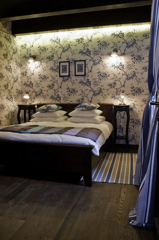 Arina Apartments Braşov Quarto foto